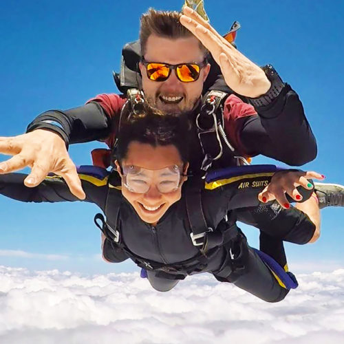 How Safe is Tandem Skydiving